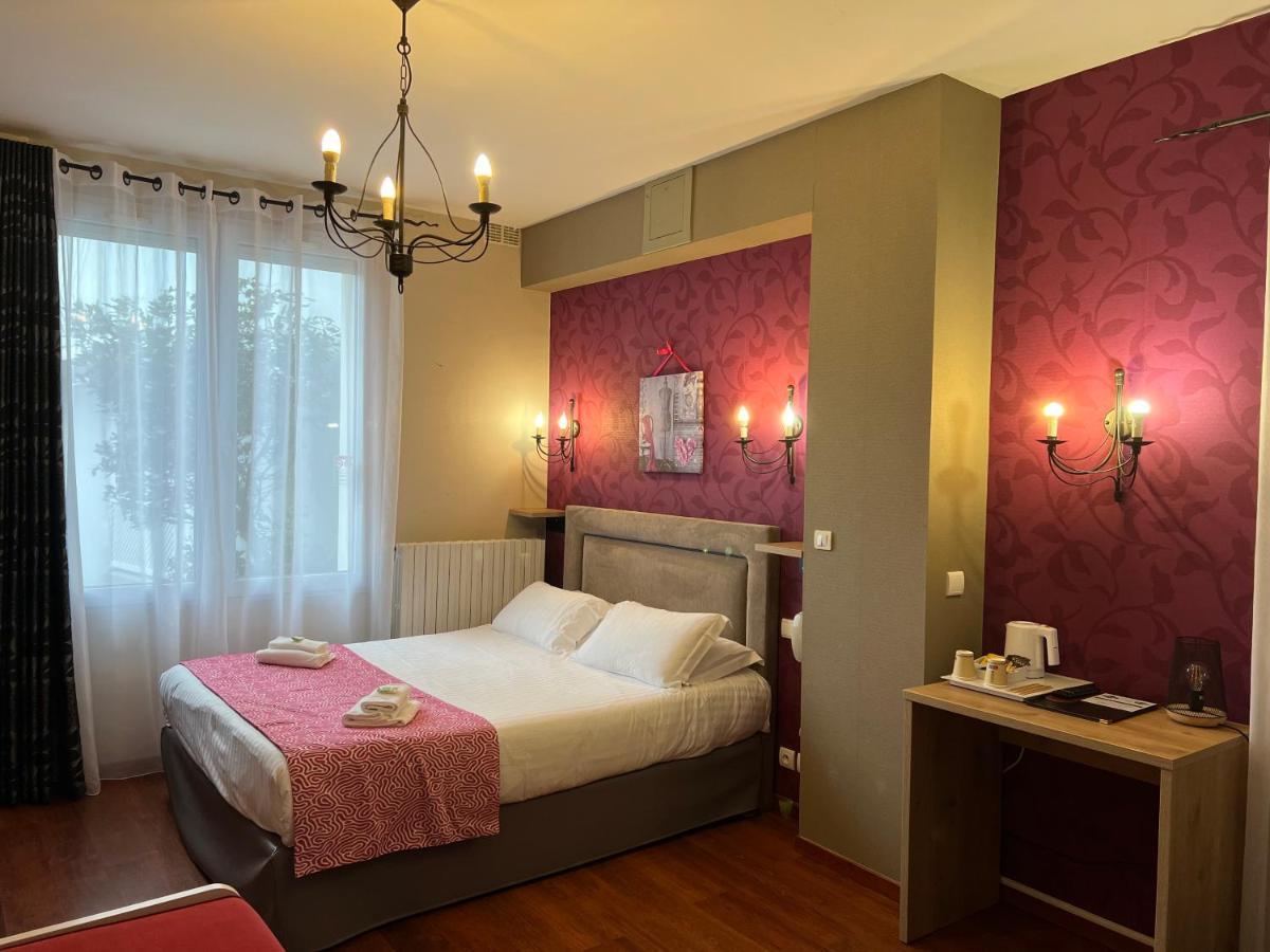 Hotel Calme Des Pins & Spa Ле-Сабль-д’Олон Экстерьер фото
