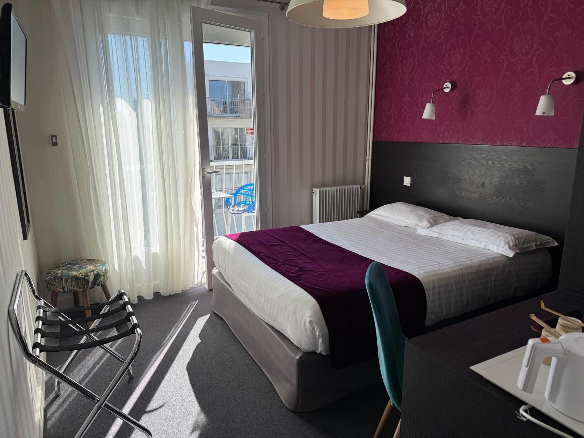 Hotel Calme Des Pins & Spa Ле-Сабль-д’Олон Экстерьер фото